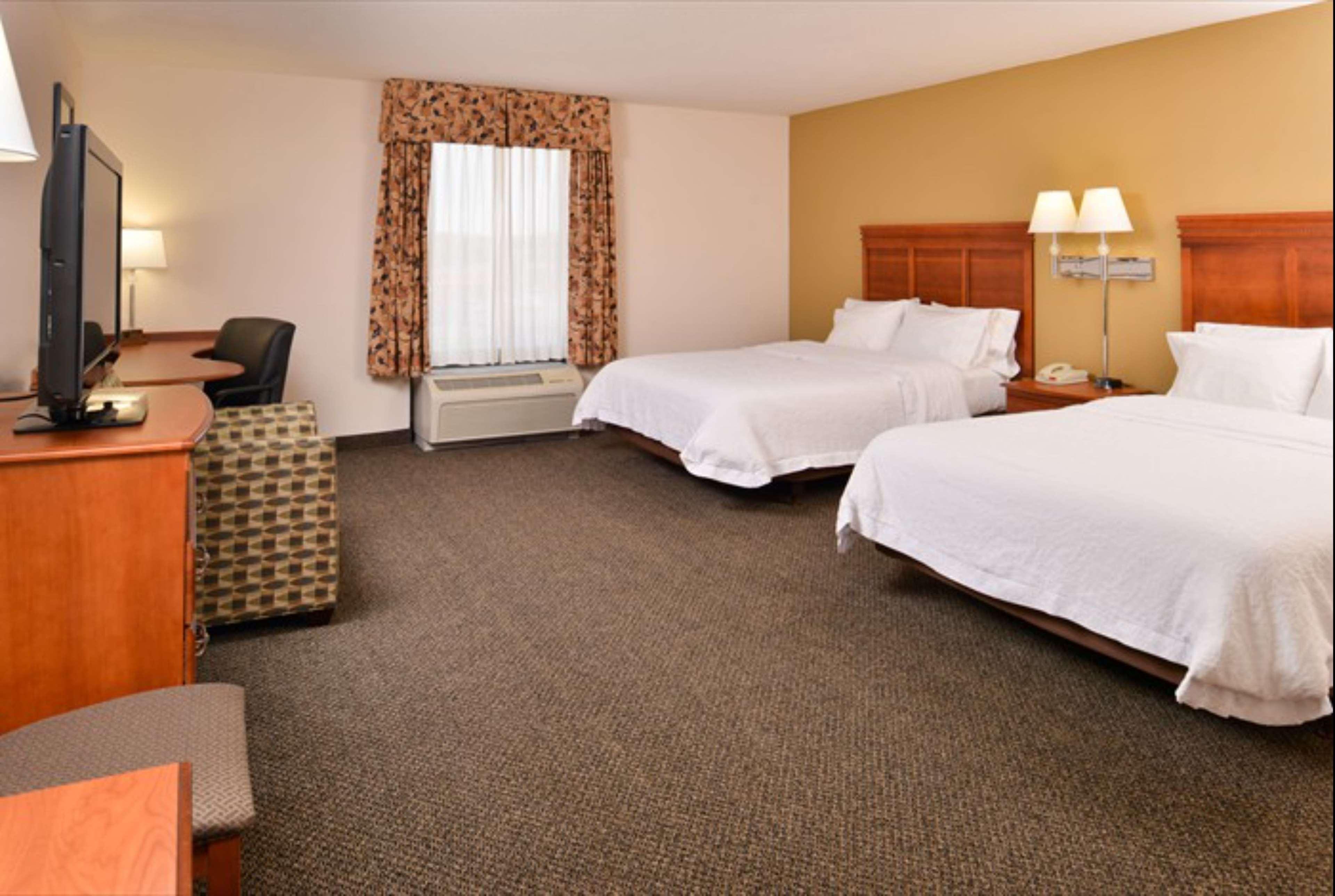 Hampton Inn & Suites Richmond Exterior foto